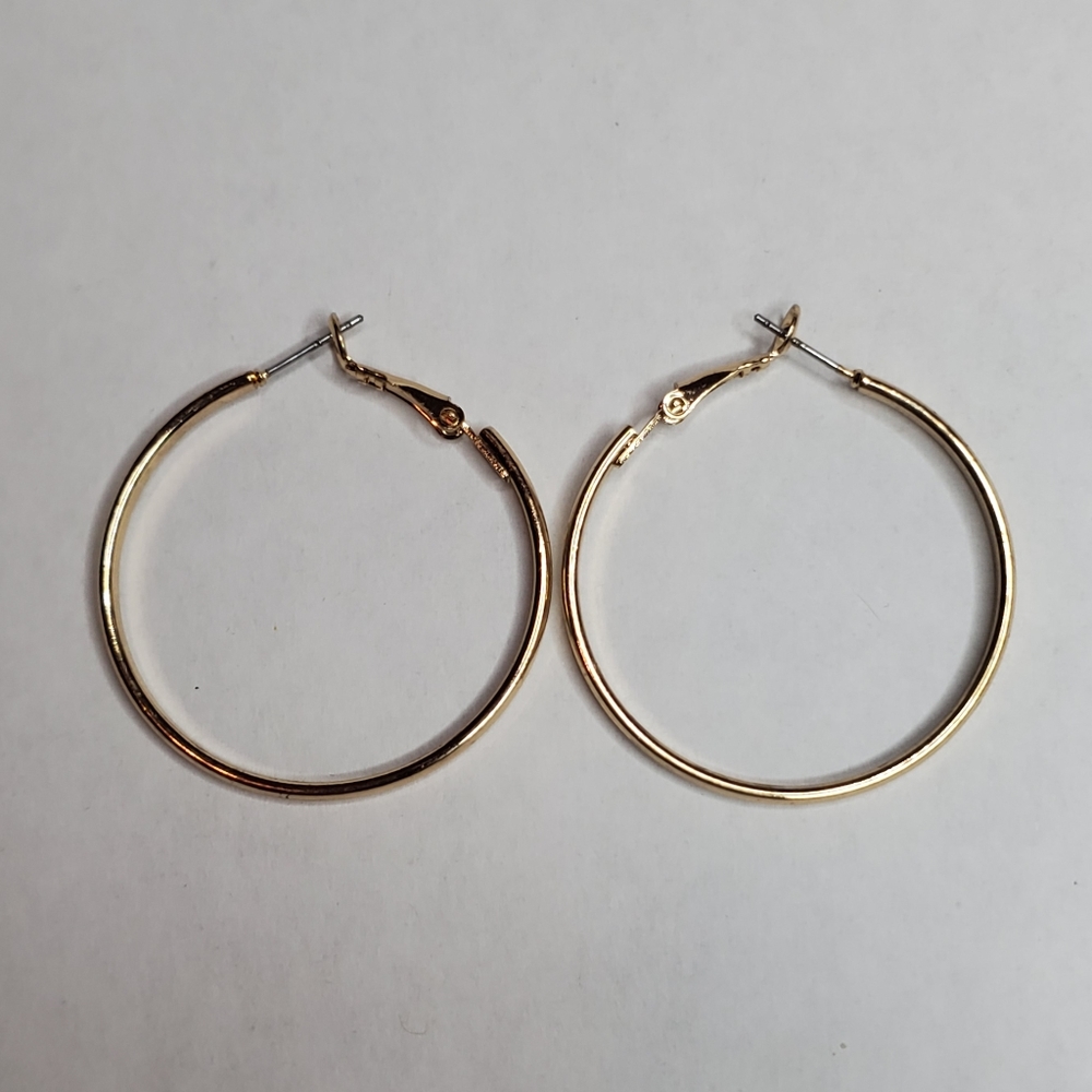 Gold large hoop earrings